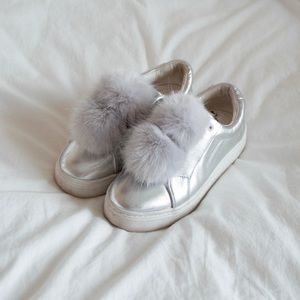 Sam Edelman Leya pompom sneakers